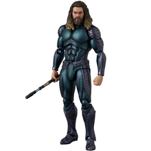 MAFEX Aquaman (Stealth Suit)