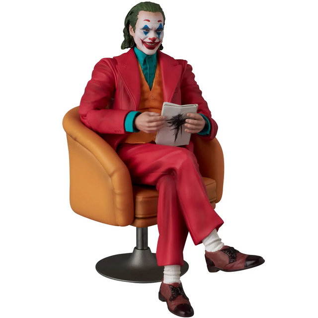 MAFEX Joker Action Figure 15cm