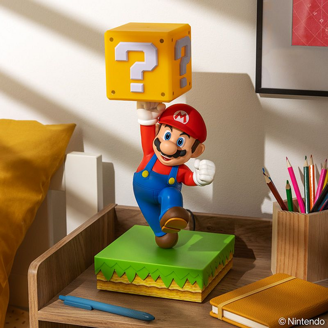 Super Mario Diorama Light 35cm