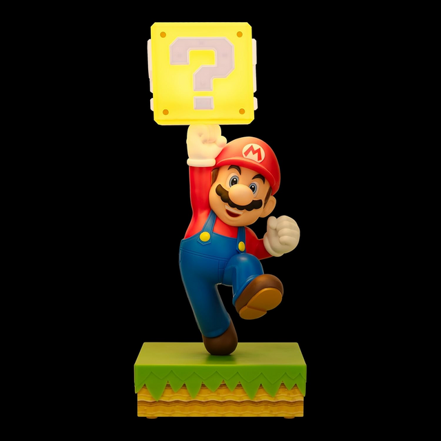 Super Mario Diorama Light 35cm