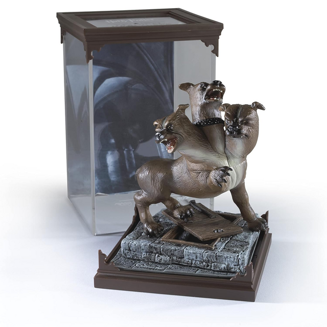 Harry Potter Magical Creatures Statue Fluffy 13cm