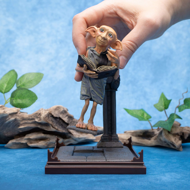Harry Potter Magical Creatures Statue Dobby 19cm