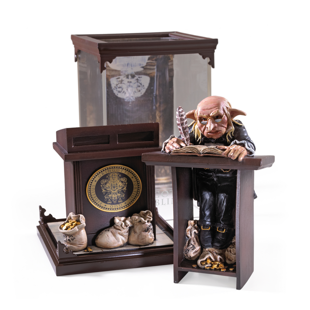 Harry Potter Magical Creatures Statue Gringotts Goblin 18,5cm