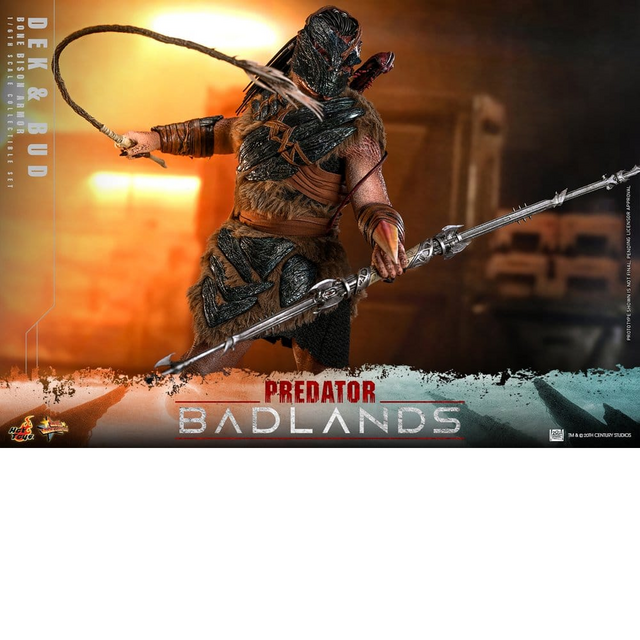 Predator: Badlands Movie Masterpiece Dek (Bone Bison Armor) and Bud 31cm