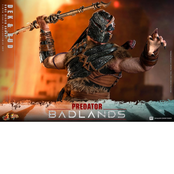 Predator: Badlands Movie Masterpiece Dek (Bone Bison Armor) and Bud 31cm