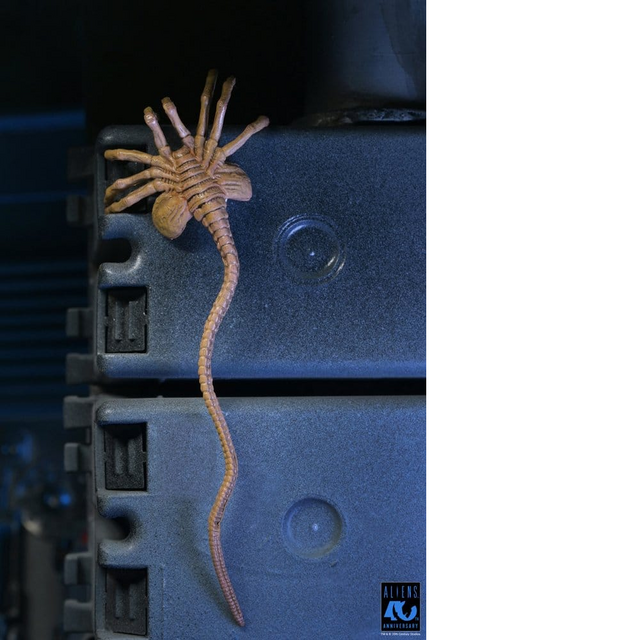 Aliens Ultimate Xenomorph Warrior Blue Action Figure 23cm