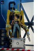 Aliens Power Loader P-5000 Deluxe Vehicle (40th Anniversary) 28cm