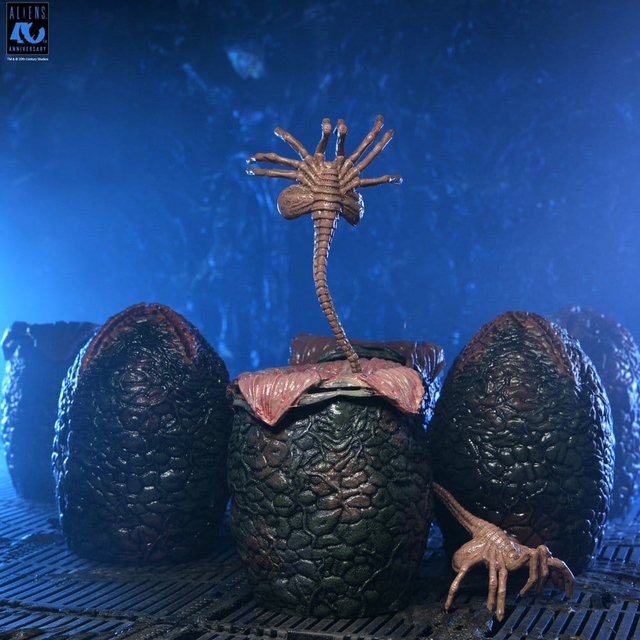 Aliens Hadley's Hope Cage Free Eggs - Alien Eggs