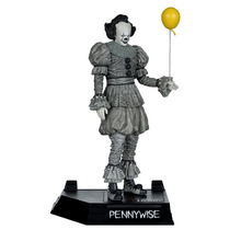 Movie Maniacs PVC Statue It: Welcome to Derry Pennywise (Black & White) 16cm
