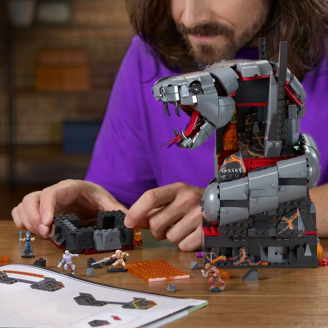 Masters of the Universe Clash at Snake Mountain Mattel Brick Shop