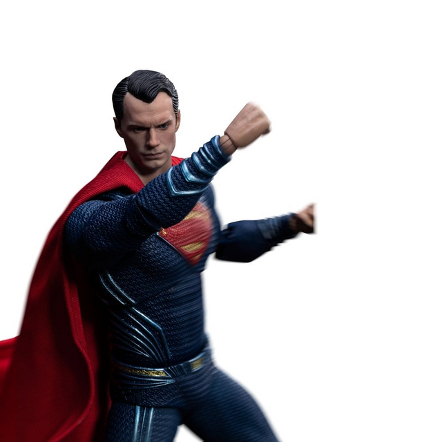 DC Comics Batman v Superman: Dawn of Justice Superman 2.0 Action Figure 21cm
