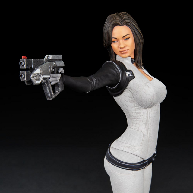 Mass Effect PVC Statue Miranda Lawson 22cm