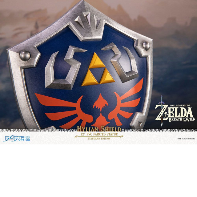 The Legend of Zelda Breath of the Wild PVC Statue Hylian Shield Standard Edition 29cm