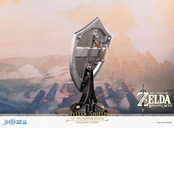 The Legend of Zelda Breath of the Wild PVC Statue Hylian Shield Collector's Edition 29cm