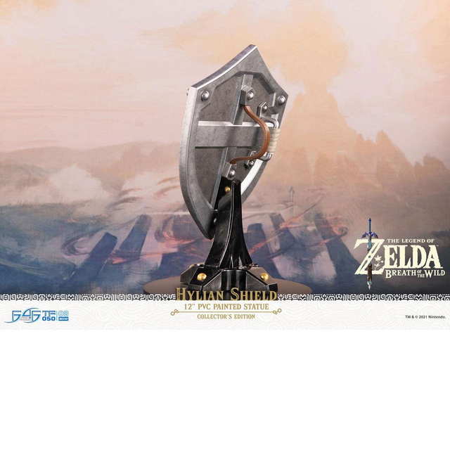 The Legend of Zelda Breath of the Wild PVC Statue Hylian Shield Collector's Edition 29cm