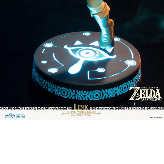 The Legend of Zelda Breath of the Wild PVC Statue Link Collector's Edition 25cm