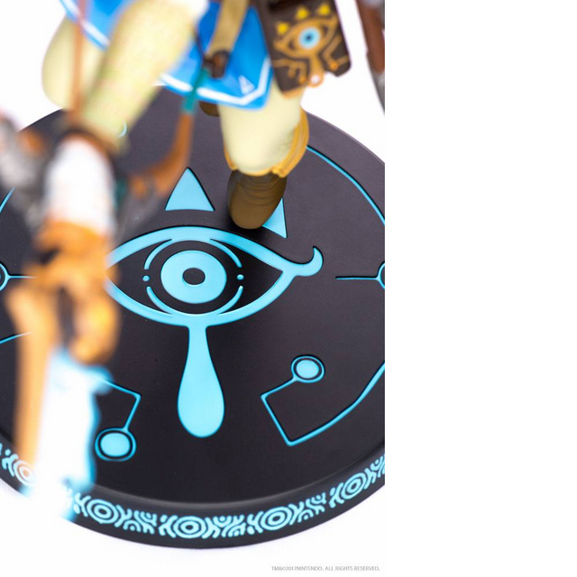 The Legend of Zelda Breath of the Wild PVC Statue Link 25cm