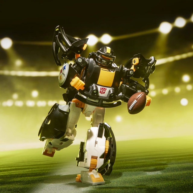 Transformers x NFL Pittsburgh Steelers: Steelsmash 14cm