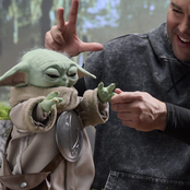 Star Wars Ultimate Grogu Lifesize Figure 37cm