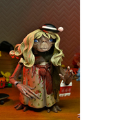 E.T. the Extra-Terrestrial Ultimate Dress-Up E.T. Action Figure 11cm