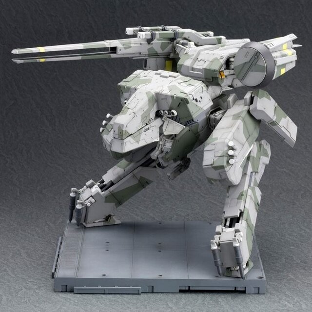 Metal Gear Solid Plastic Model Kit 1/100 Metal Gear Rex 22cm