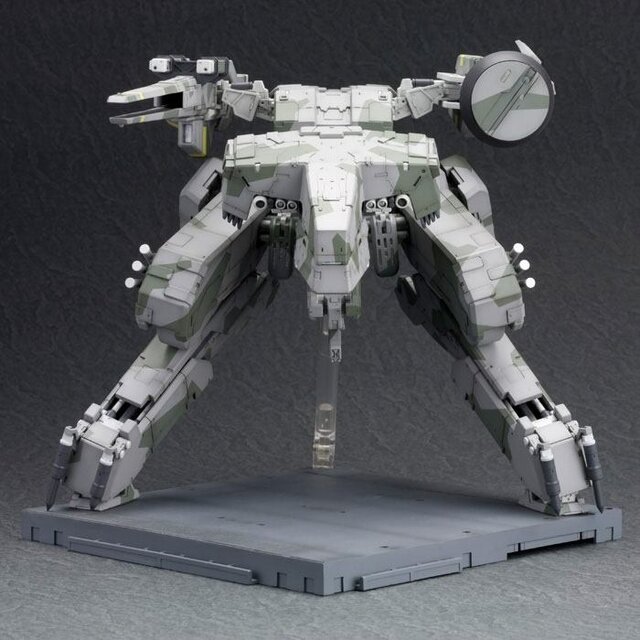Metal Gear Solid Plastic Model Kit 1/100 Metal Gear Rex 22cm