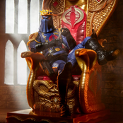 G.I. Joe Classified Series #221 Cobra Commander (Dress Uniform and Throne) Action Figure 15cm