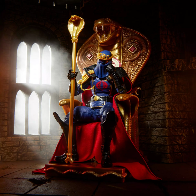 G.I. Joe Classified Series #221 Cobra Commander (Dress Uniform and Throne) Action Figure 15cm