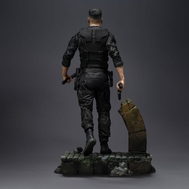 Daredevil: Born Again Art Scale Statue 1/10 Punisher 21cm