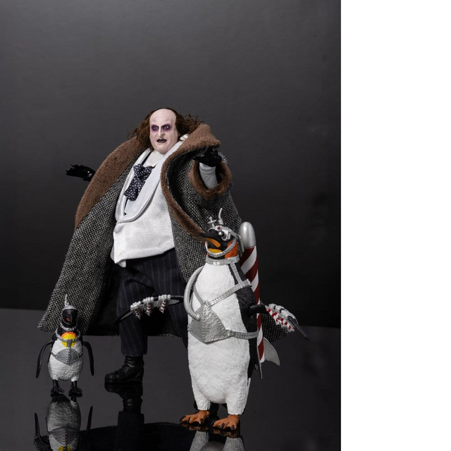 Batman Returns The Penguin SP Action Figure 17cm