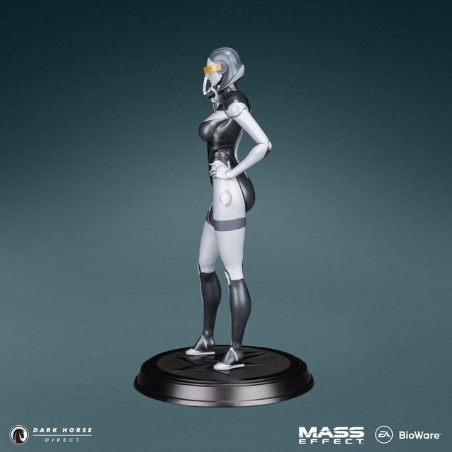 Mass Effect PVC Statue EDI 22cm
