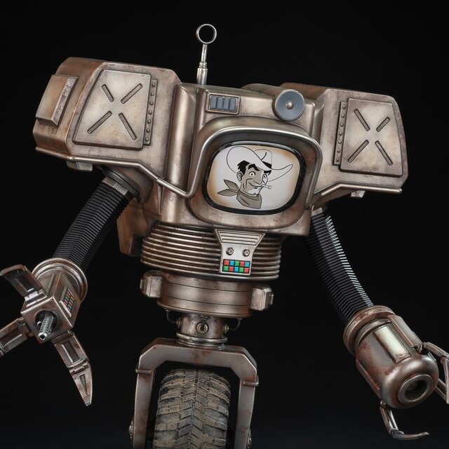 Fallout Victor the Securitron PVC Figure 25cm