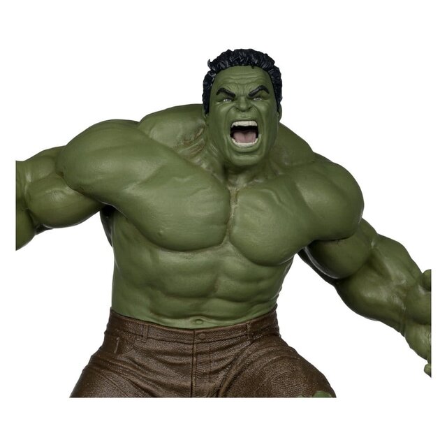 Marvel Studios Hulk Spider-Man: Brand New Day Statue 18cm