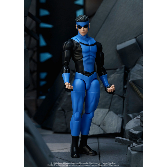 Invincible Action Figure Invincible 16cm