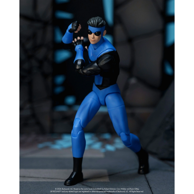 Invincible Action Figure Invincible 16cm