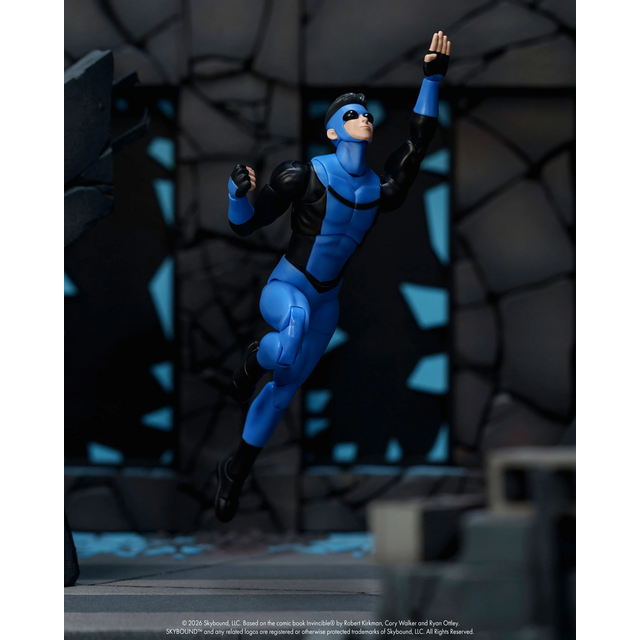 Invincible Action Figure Invincible 16cm