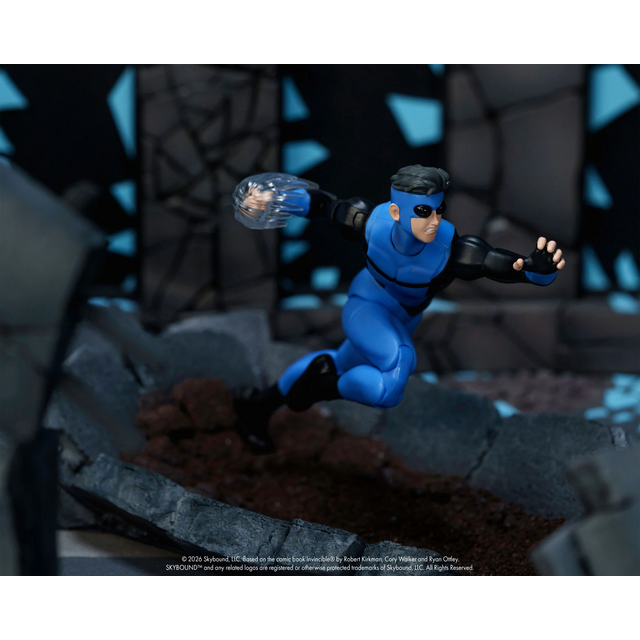 Invincible Action Figure Invincible 16cm
