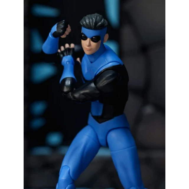 Invincible Action Figure Invincible 16cm