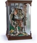Harry Potter Magical Creatures Diorama Troll 18cm