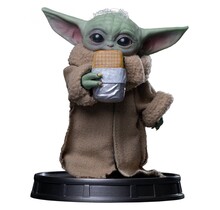 The Mandalorian & Grogu Collection Statue Grogu Food Cart Snack 14cm