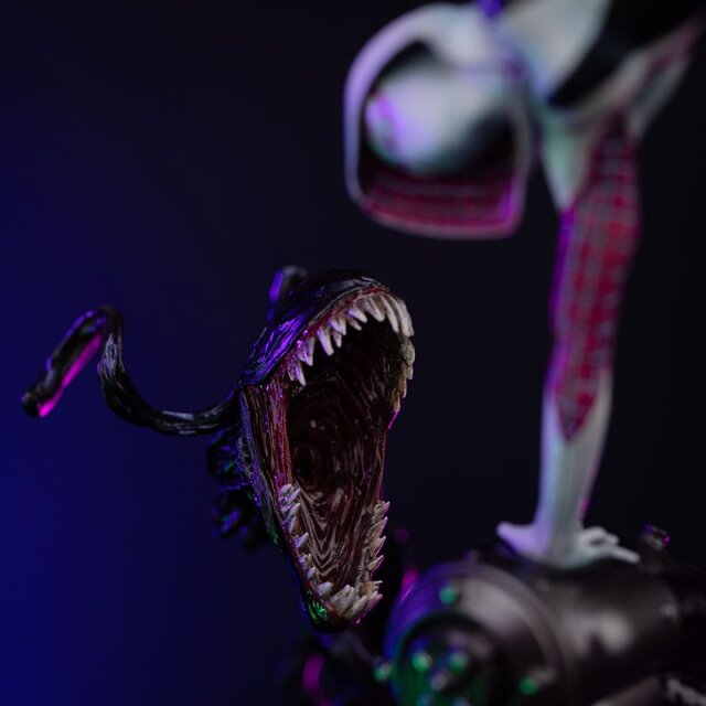 Spider-Man vs Villains Art Scale Statue 1/10 Ghost Spider Diorama  34 cm