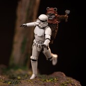 Star Wars Demi Art Scale Statue 1/20 AT-ST and Chewbacca 53cm