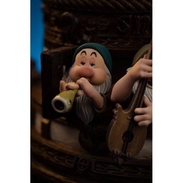 Snow White and the Seven Dwarves Art Scale Statue 1/10 Snow White and Dopey Deluxe Edition 21cm