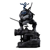 Teenage Mutant Ninja Turtles Art Scale Statue 1/10 Leonardo Black and White Variant 26 cm