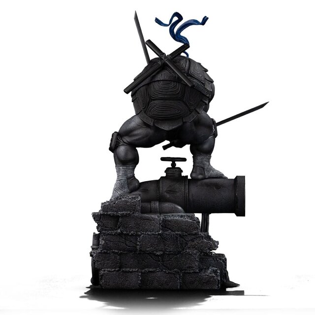 Teenage Mutant Ninja Turtles Art Scale Statue 1/10 Leonardo Black and White Variant 26 cm