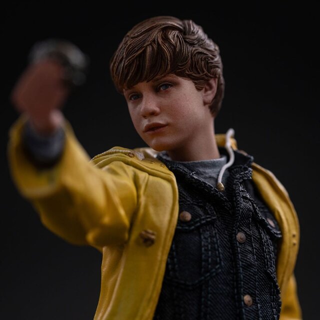 The Goonies Art Scale Statue 1/10 Mikey Walsh (40th anniversary) 21 cm