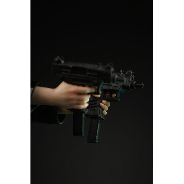 The Matrix Art Scale Statue 1/10 Trinity 22 cm