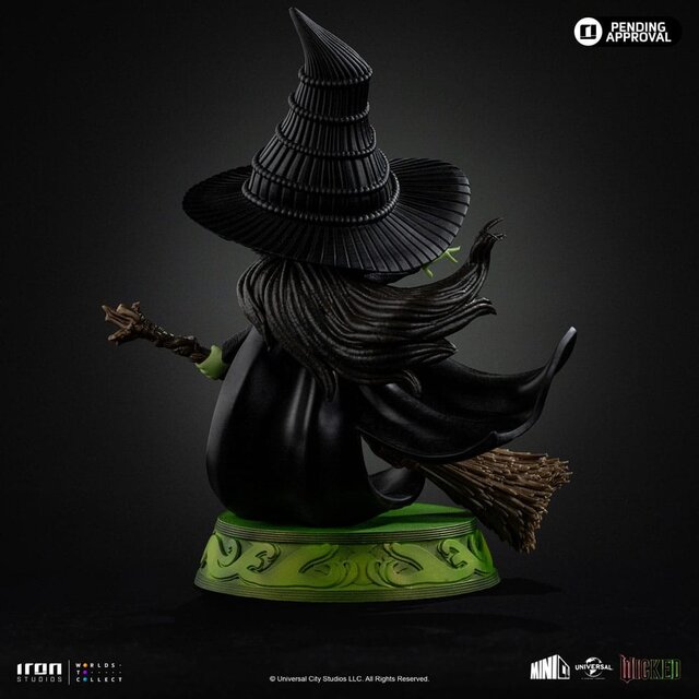 Wicked MiniCo PVC Figure Elphaba 18 cm
