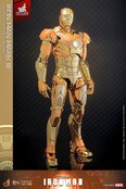 Iron Man Movie Masterpiece Diecast Action Figure 1/6 Iron Man Mark III (Golden & Copper Gold Version) Hot Toys Exclusive 33cm