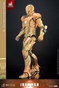 Iron Man Movie Masterpiece Diecast Action Figure 1/6 Iron Man Mark III (Golden & Copper Gold Version) Hot Toys Exclusive 33cm